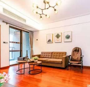 星河传奇精装公寓押一付一带标准车位